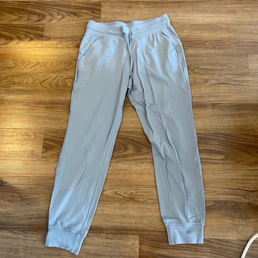 Ready to Rulu High-Rise Jogger 7/8 length, size 8